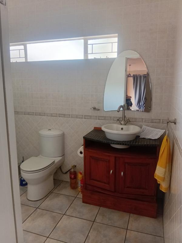 To Let 4 Bedroom Property for Rent in Sasolburg Free State